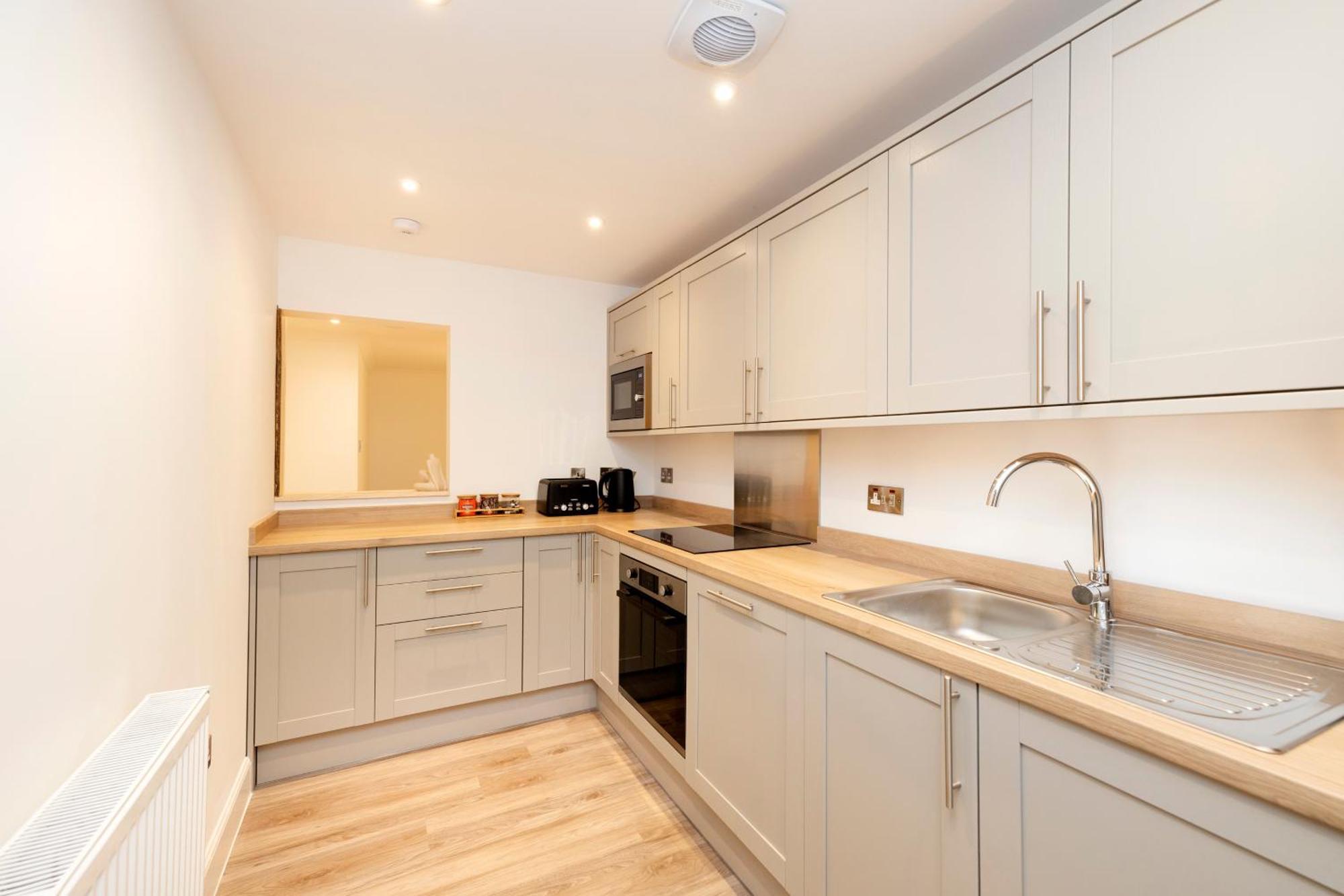 Joivy 3Br Flat In Haymarket With Free Parking Edinburgh Luaran gambar