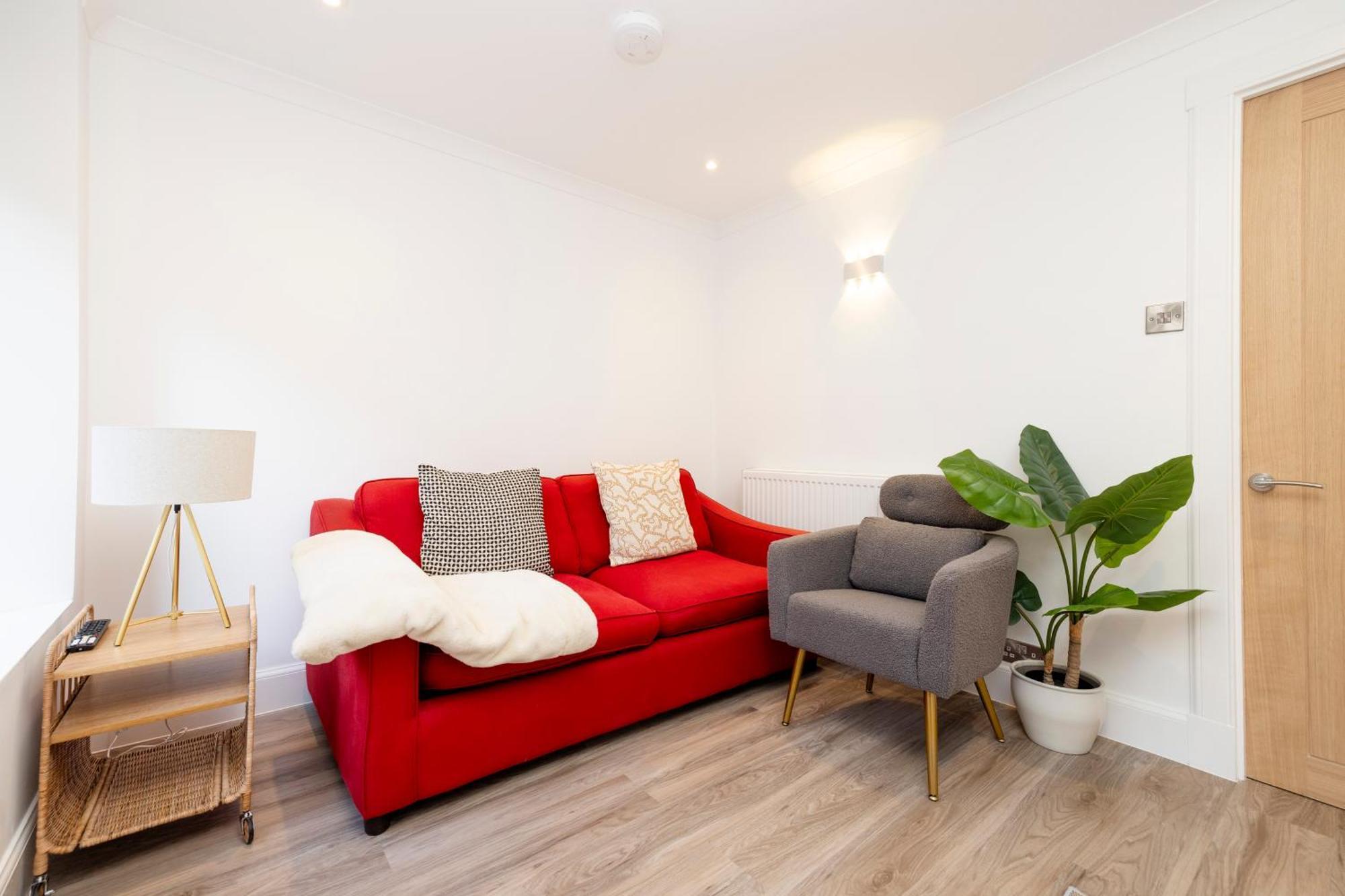 Joivy 3Br Flat In Haymarket With Free Parking Edinburgh Luaran gambar