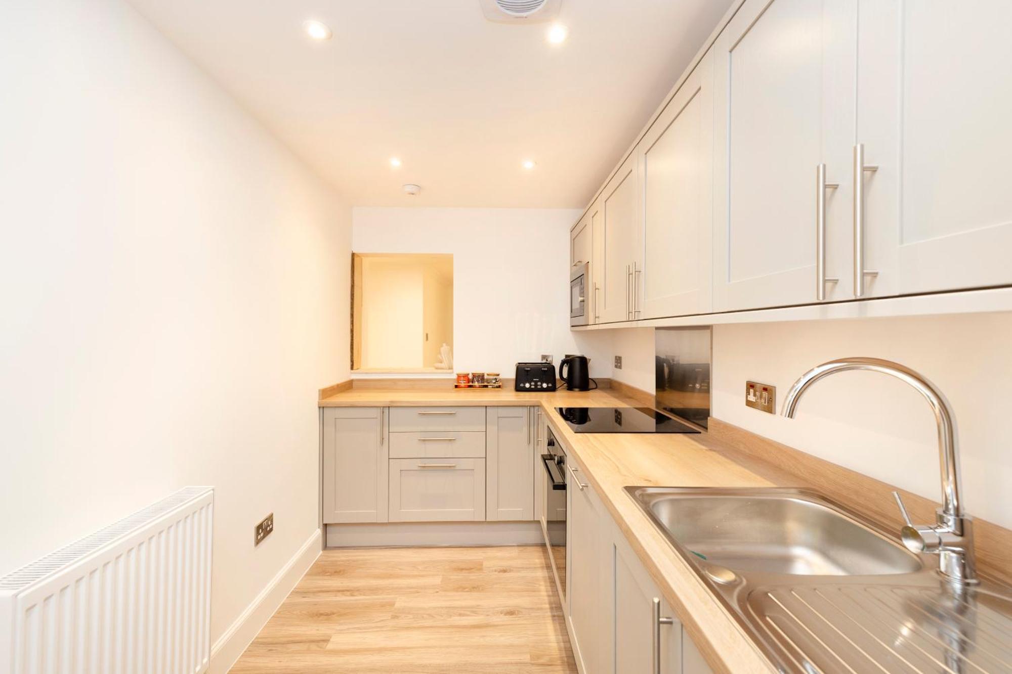 Joivy 3Br Flat In Haymarket With Free Parking Edinburgh Luaran gambar