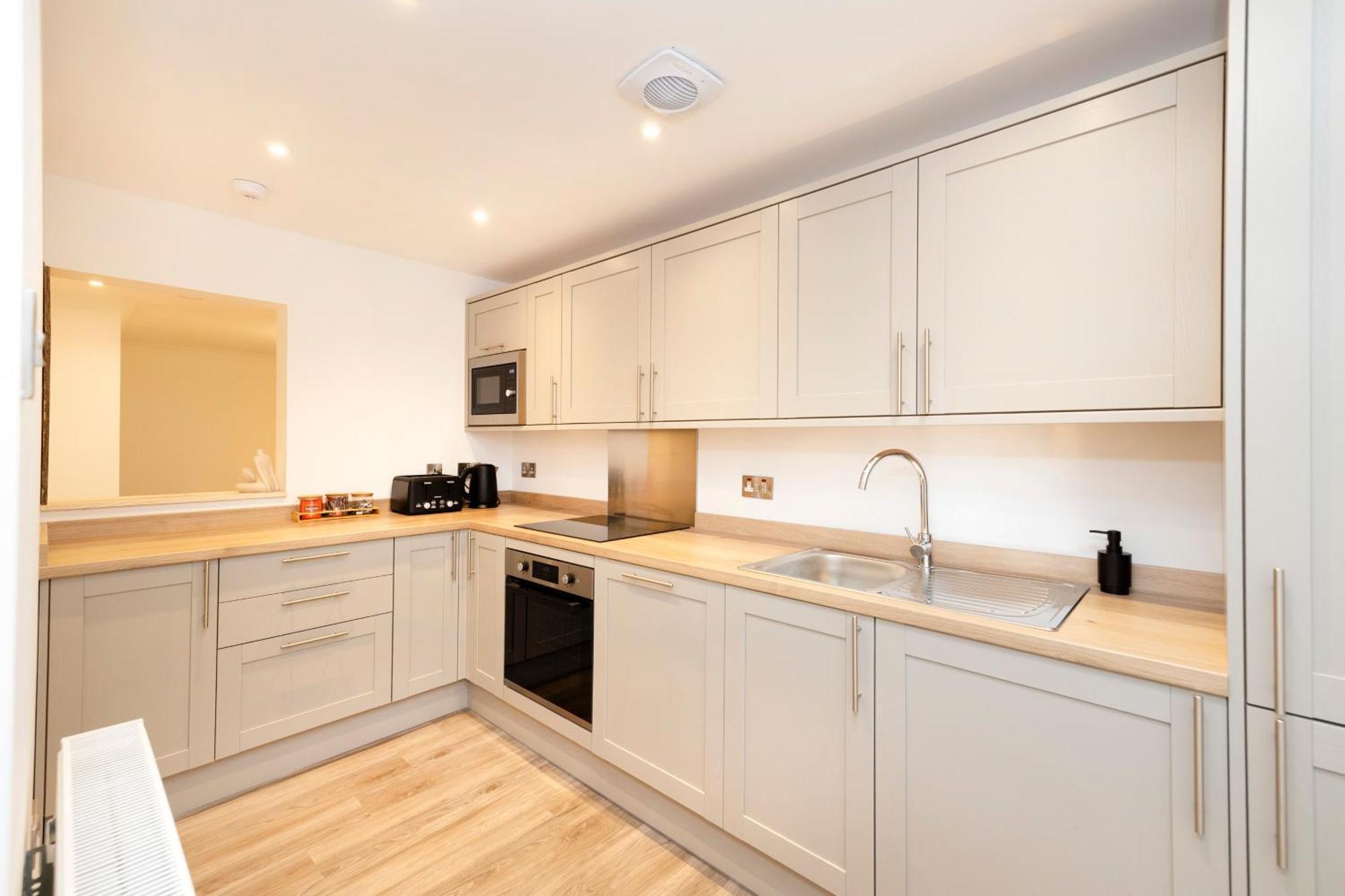 Joivy 3Br Flat In Haymarket With Free Parking Edinburgh Luaran gambar