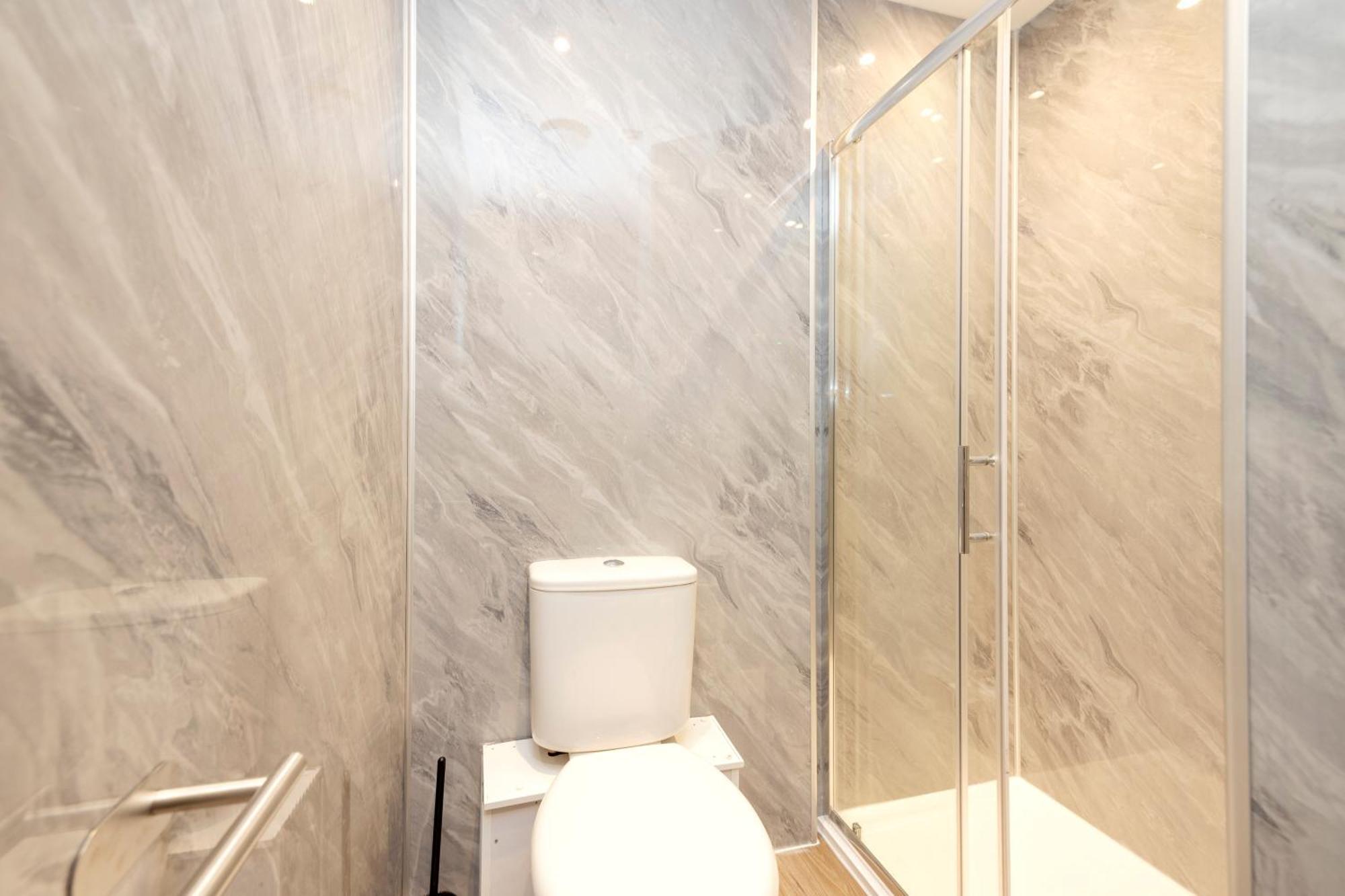 Joivy 3Br Flat In Haymarket With Free Parking Edinburgh Luaran gambar