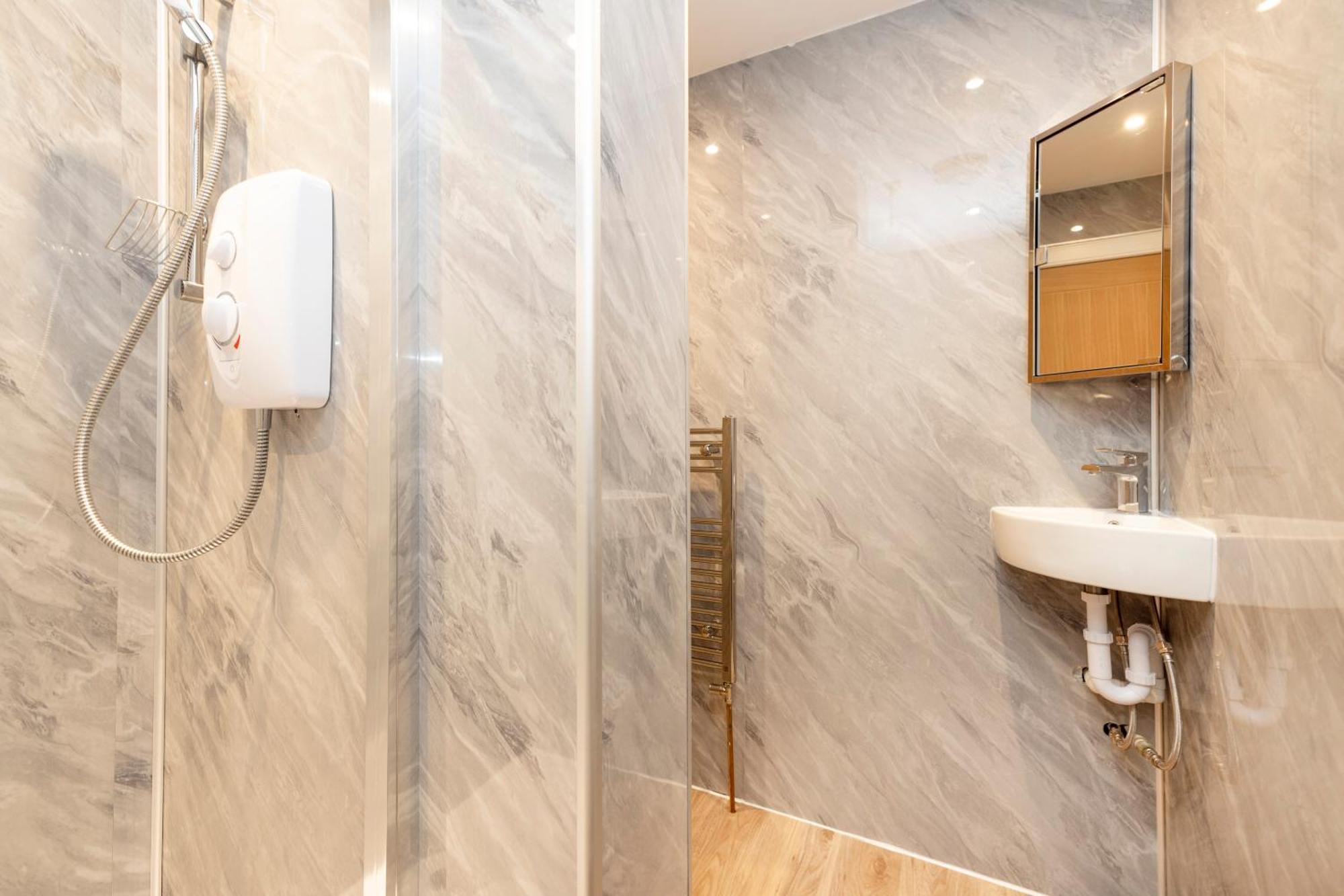 Joivy 3Br Flat In Haymarket With Free Parking Edinburgh Luaran gambar